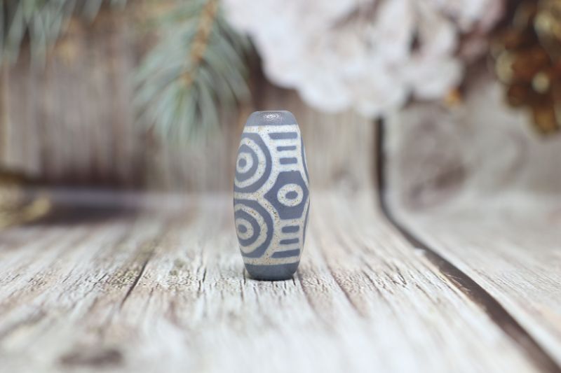 老玉髄天珠 龍眼天珠 - 石縁パワーストーン専門店