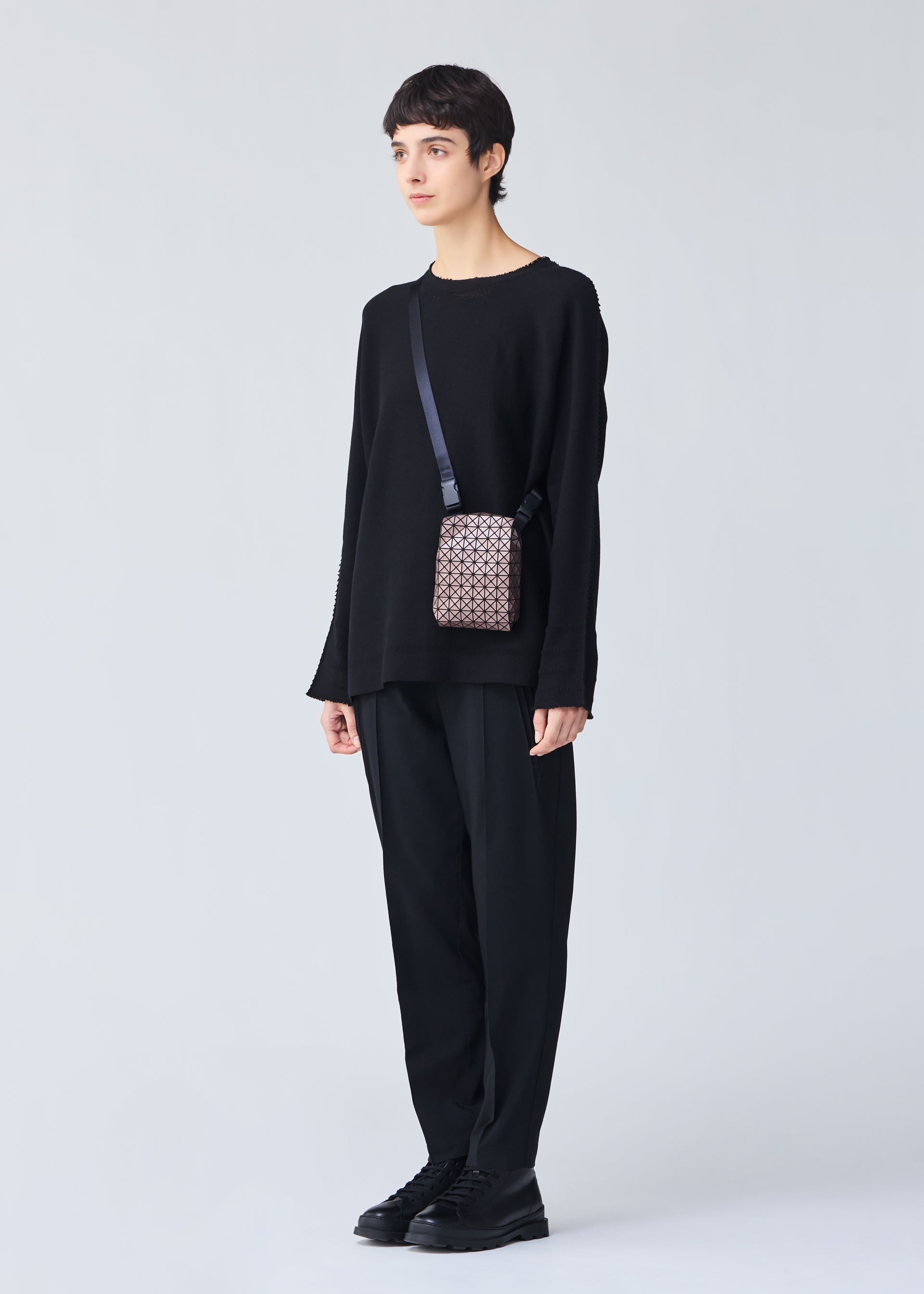 BEETLE METALLIC – isseymiyake.com