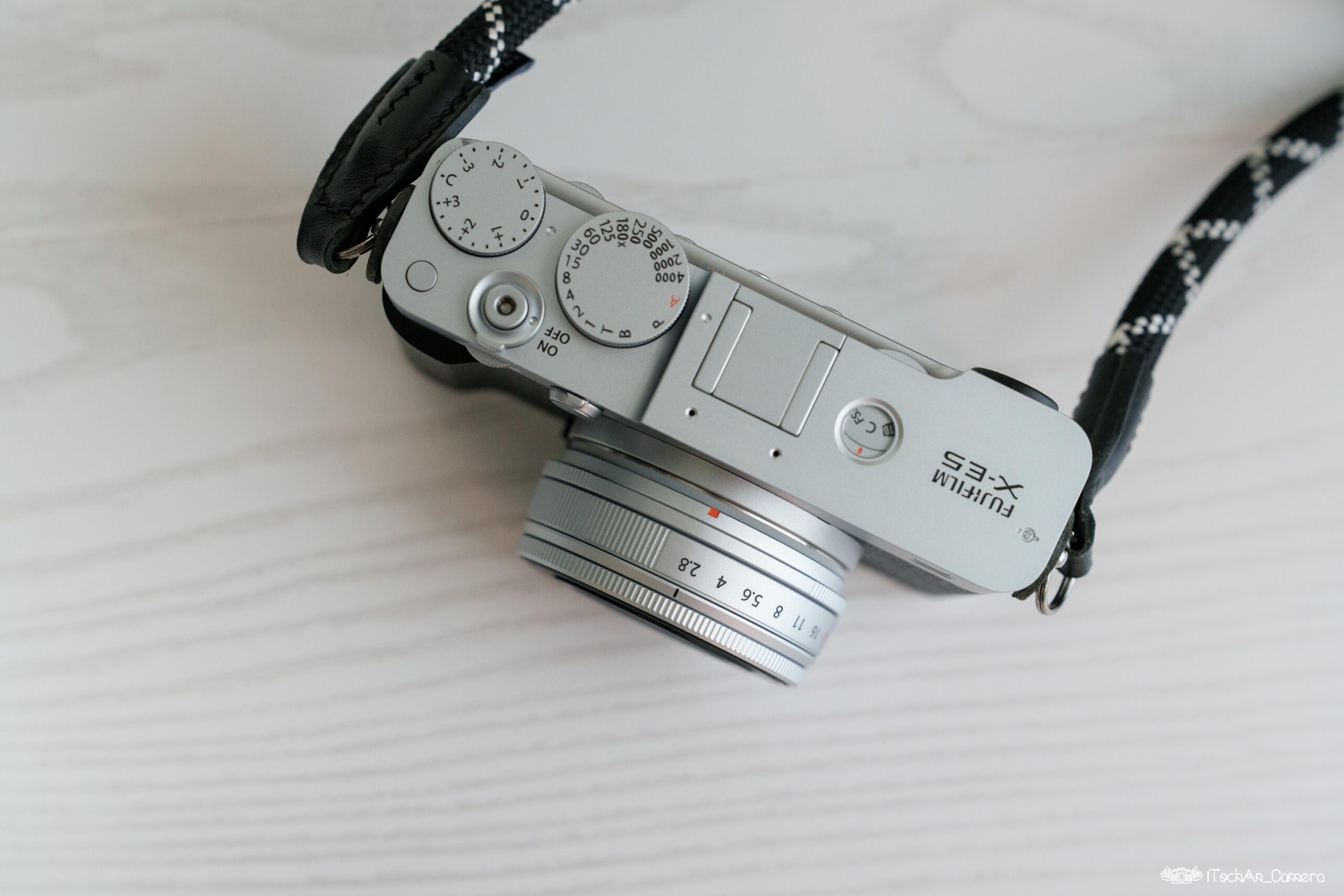 何も付けていないようなレンズフィルター「U.N (ユーエヌ) eins super