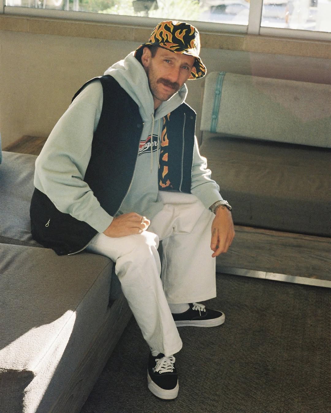 CHALLENGER/DERBY VEST（BLACK）［ダービーベスト-25春夏］ - JONAS