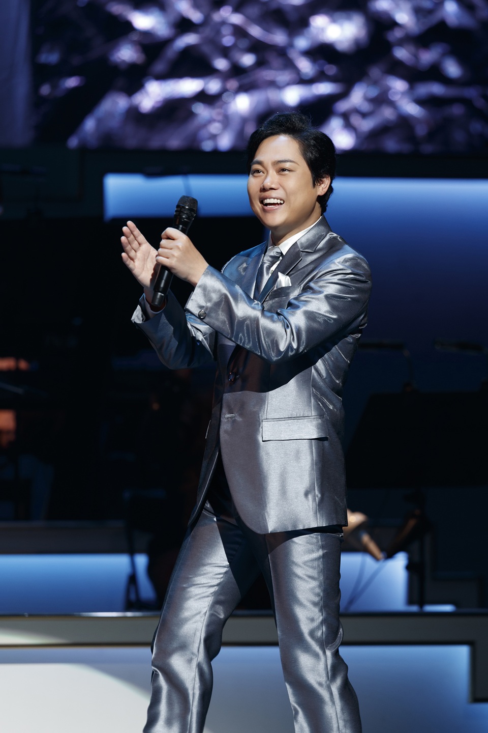 10周年記念 三山ひろしリサイタル｜JCOM BS（BS260ch）全国無料放送