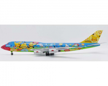 www.JetCollector.com: ANA ALL NIPPON PIKACHU B747-400 JA8967 FLAPS