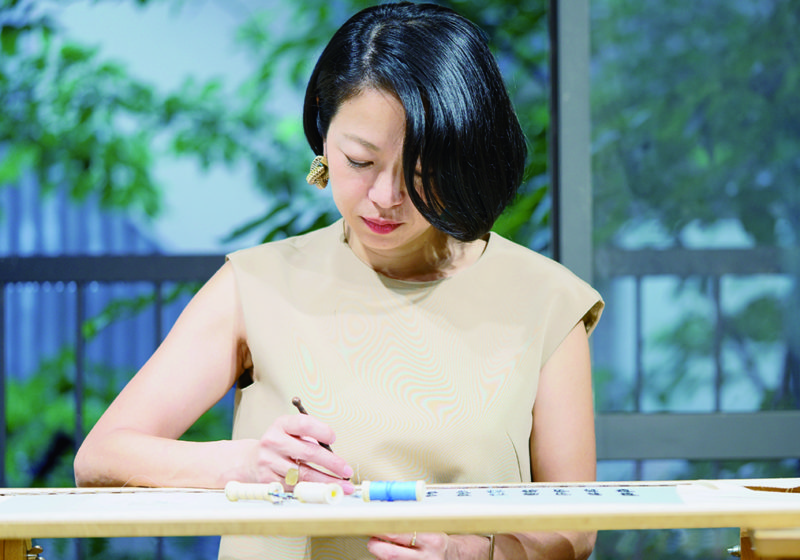 3つのモチーフから始まった10年間の歩み《小林モー子》インタビュー