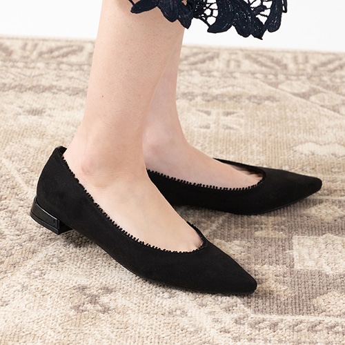 ブレードトリミングフラットパンプス(23.5cm ピンクスエード