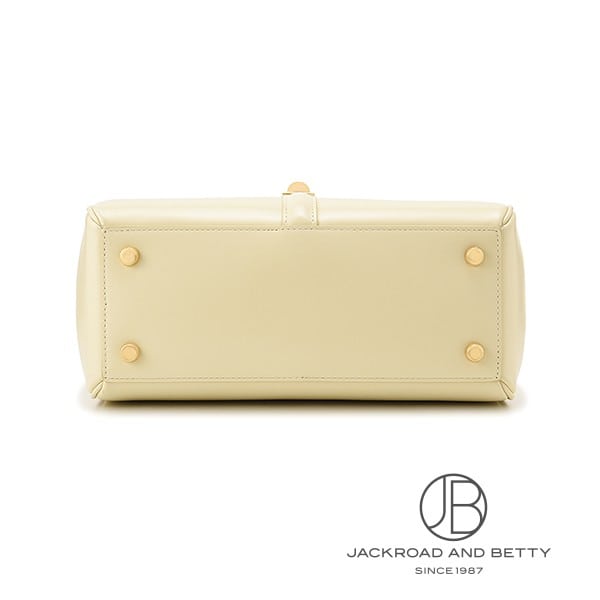 スモール 16（セーズ） バッグ ベージュ[188003BEY.01HI] Small 16 Bag