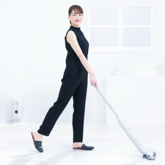 Panasonic MC-NS10K-W Cordless Cleaner | Japan Trend Shop