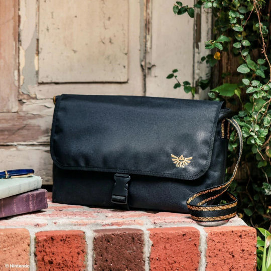 The Legend of Zelda Royal Crest Shoulder Bag | Japan Trend Shop