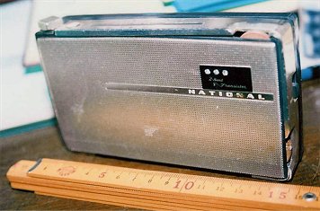 日本短波開局以後の短波ラジオ