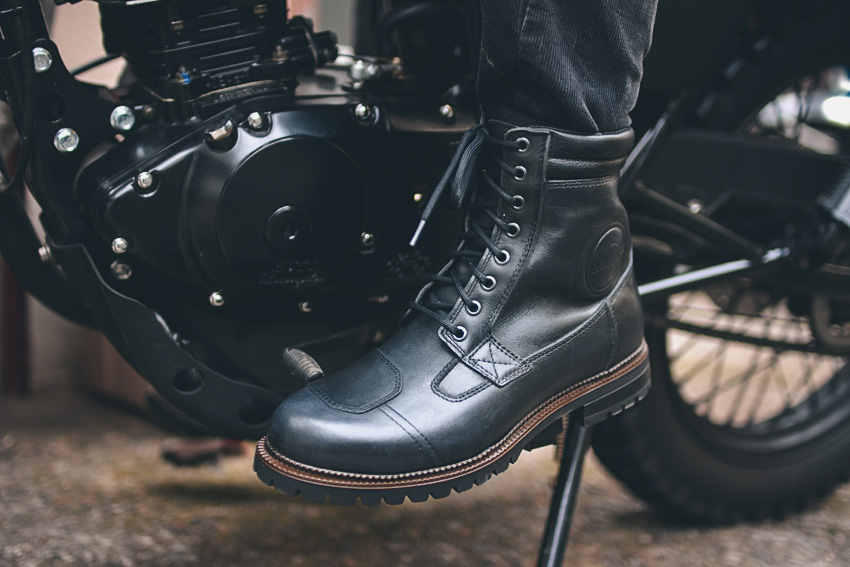 ガエルネ「Gストーン」は見た目によらずハイテクなネオクラブーツ