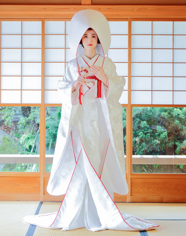 和装白無垢コーディネート・伝統を活か現代花嫁｜群馬県神社で挙げる