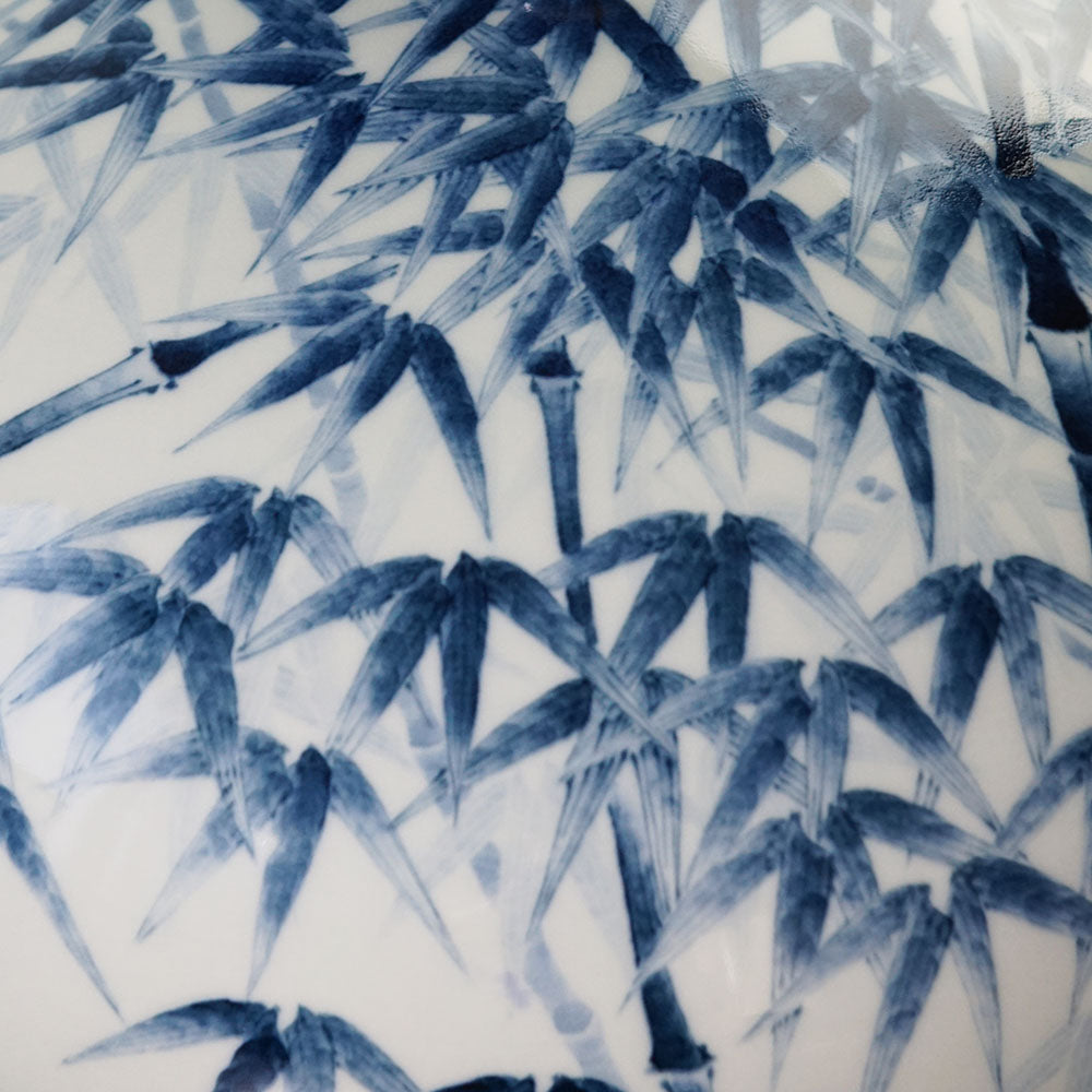 有田焼】染付竹林紋花瓶 (初代真右衛門作)