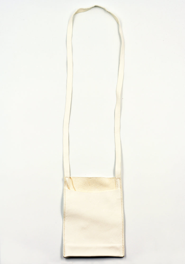 GUIDI グイディ通販 PKT1 SOFT HORSE FULL GRAIN PASSPORT BAG WHITE