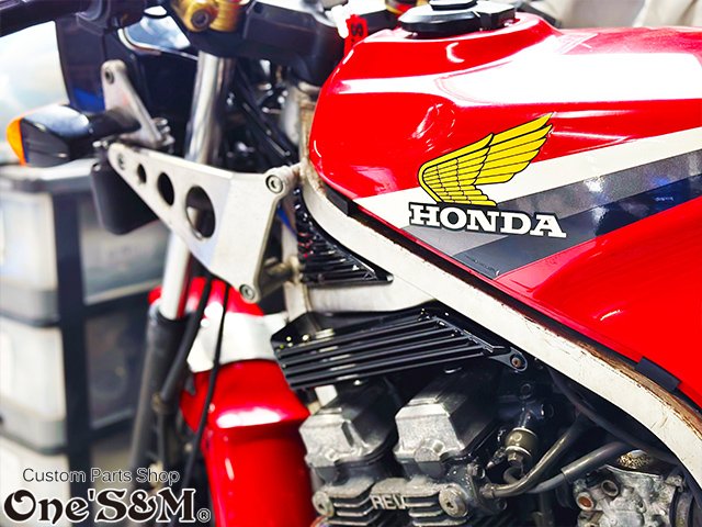 CBR400F専用 フィン形状 サイドカバー＋エアガイド REVカバーSet