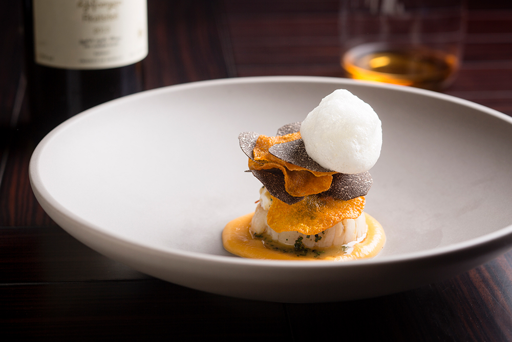 幻の名店『Sola』の味を完全再現する、聖なる夜のプレミアムディナー