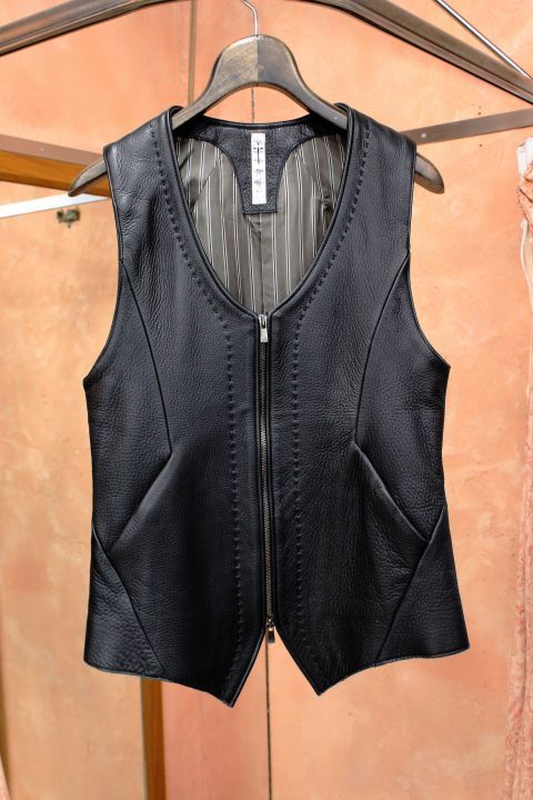 アナトミックレザーベスト ロックファッション・バイカーファッション