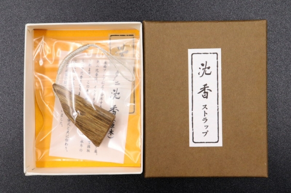 沈香ストラップ｜いつき