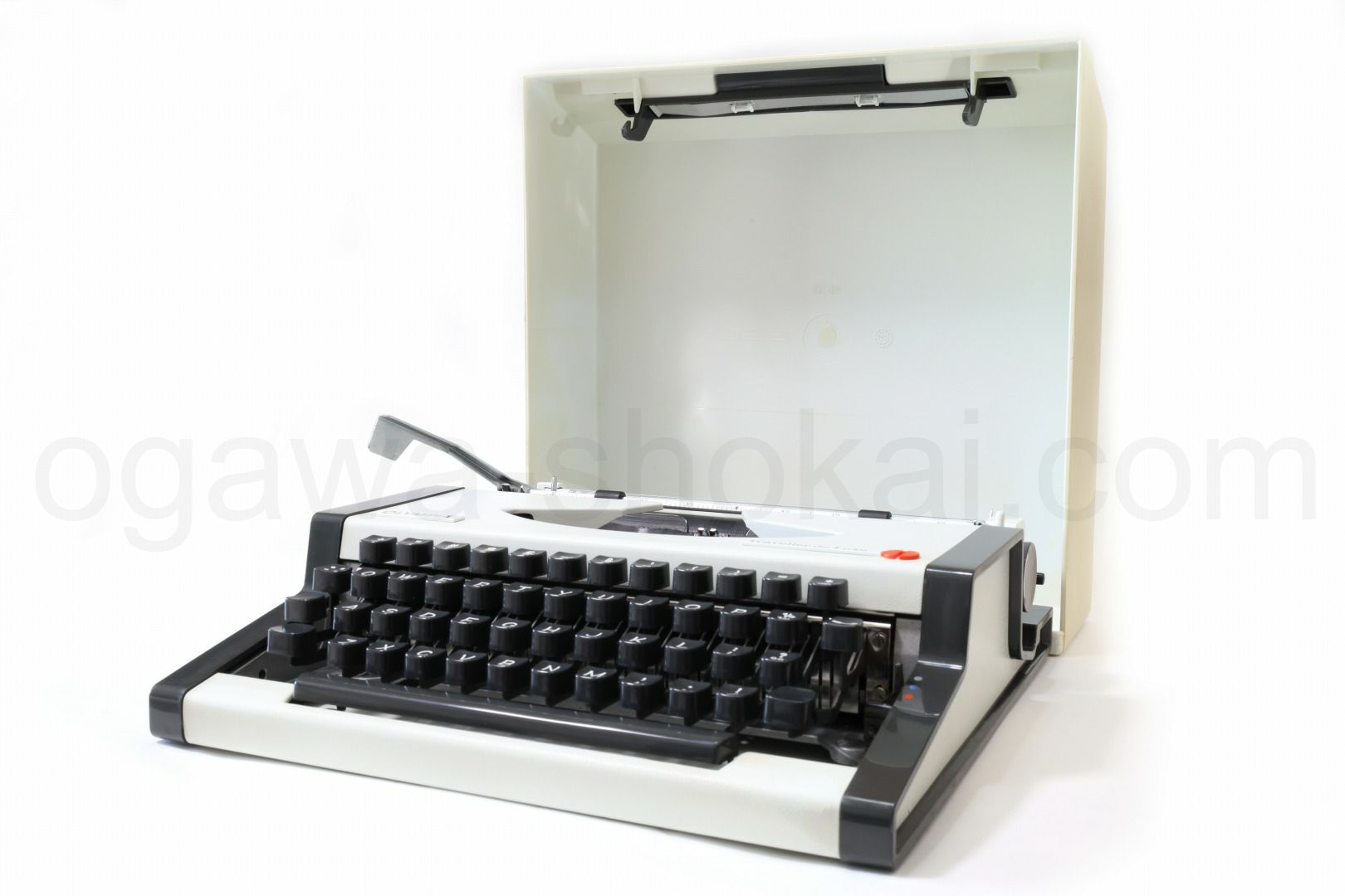 OLYMPIA Traveller de luxe 中古タイプライター｜タイプライター専門店