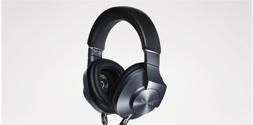 Technicsのヘッドフォン、EAH-T700-Kのご紹介です。