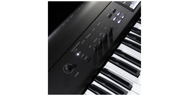 KORGのシンセサイザー、KROME EXのご紹介です。