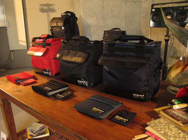 DIG4/DJバッグ/2 WAY VINYL TOTE オレンジ -DJ機材アナログレコード