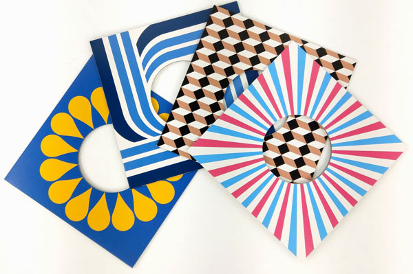 レコードスリーブ(7inch)/4柄各1枚セットを御紹介するページです。