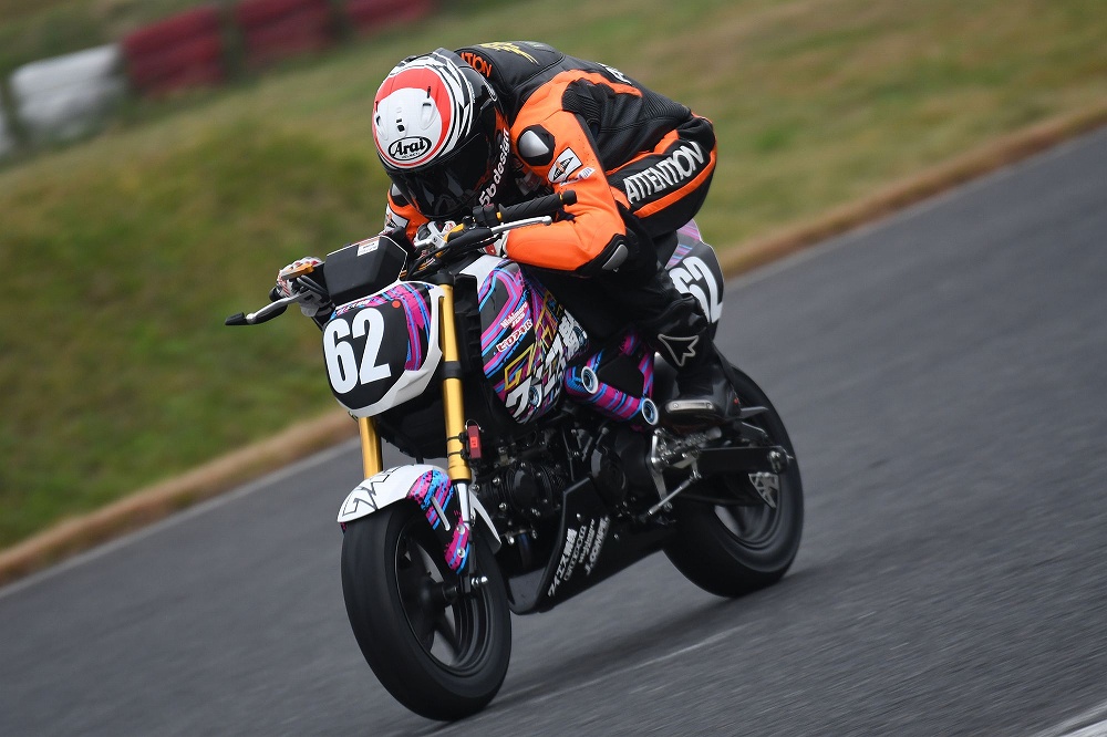 第8回 OVER Racing CUP ミニバイク5時間耐久レース リザルト