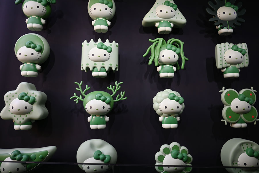 SNSでも話題「32種の藻類キティさん」内容が明らかに | Lmaga.jp