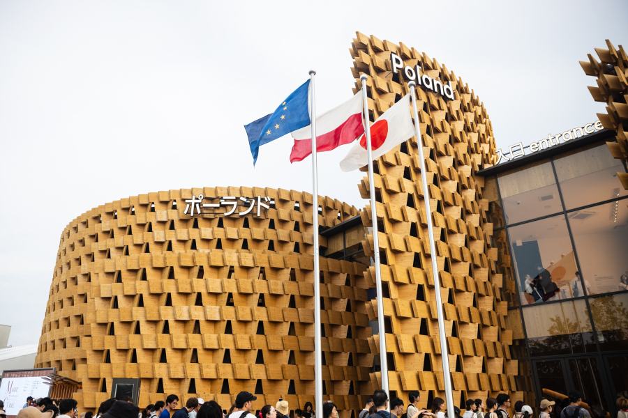 万博」ポーランド館で人気！現地さながらの「ショパンリサイタル」と食