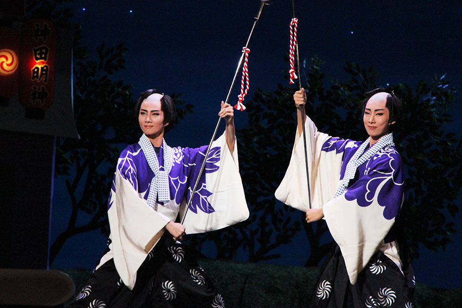 最上の笑顔と涙、男役の鑑・轟悠の宝塚最後となる舞台が開幕 | Lmaga.jp