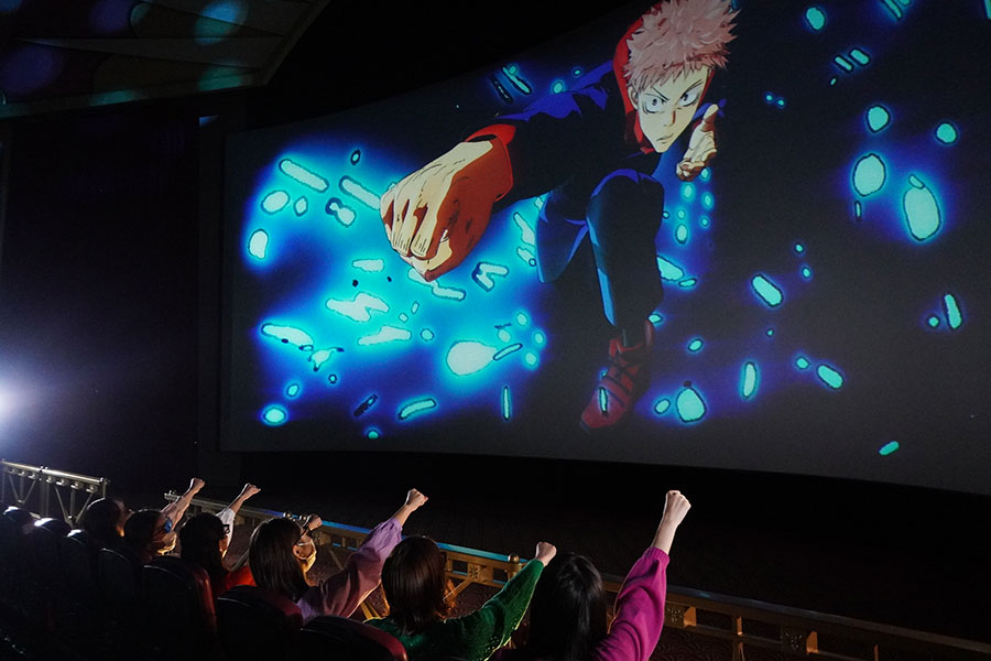 歴代屈指の激しさ！？ USJ「呪術廻戦」シアターショー開幕 | Lmaga.jp