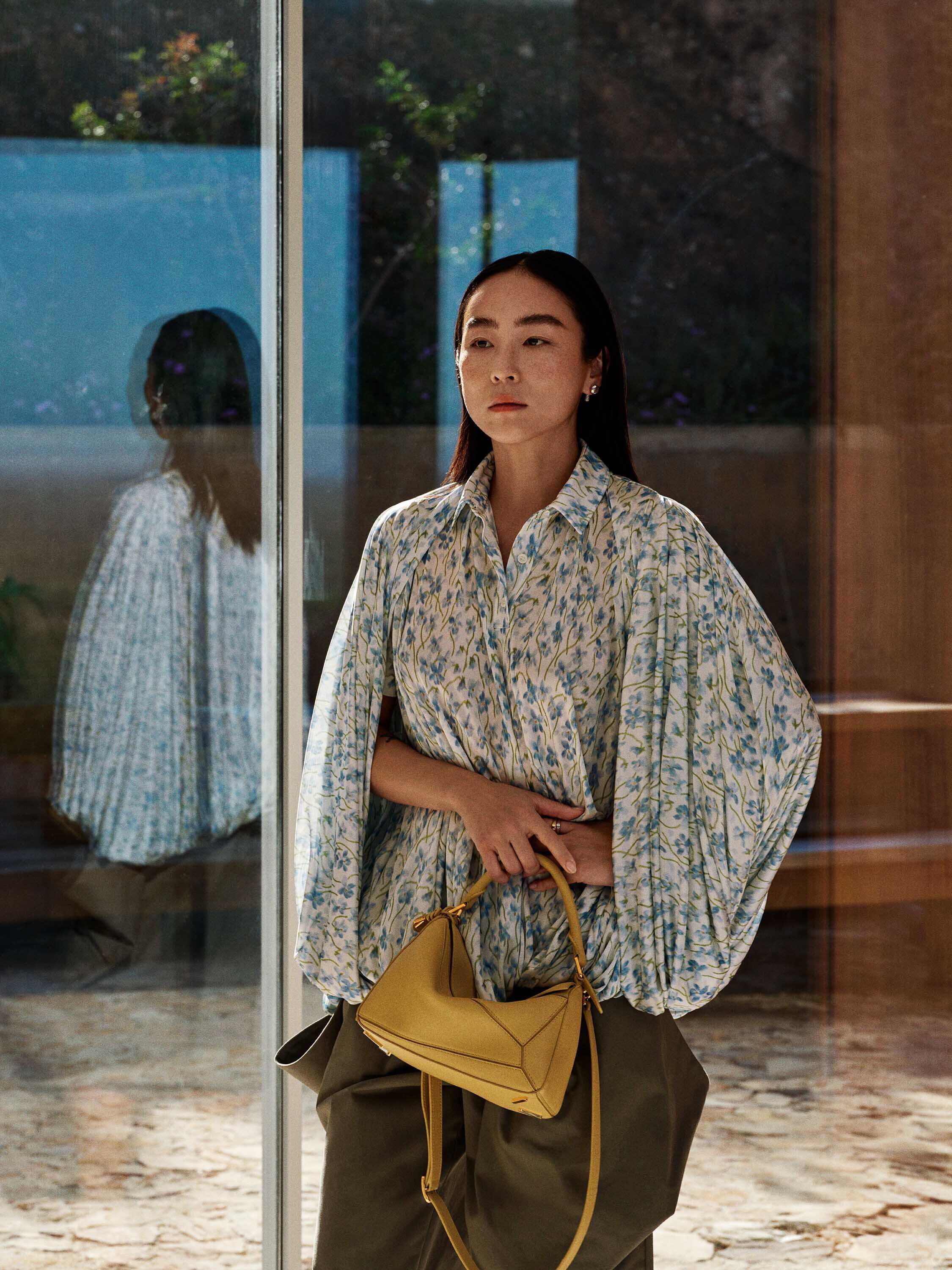 All about LOEWE FW25 Precollection by Gray Sorrenti | LOEWE - LOEWE