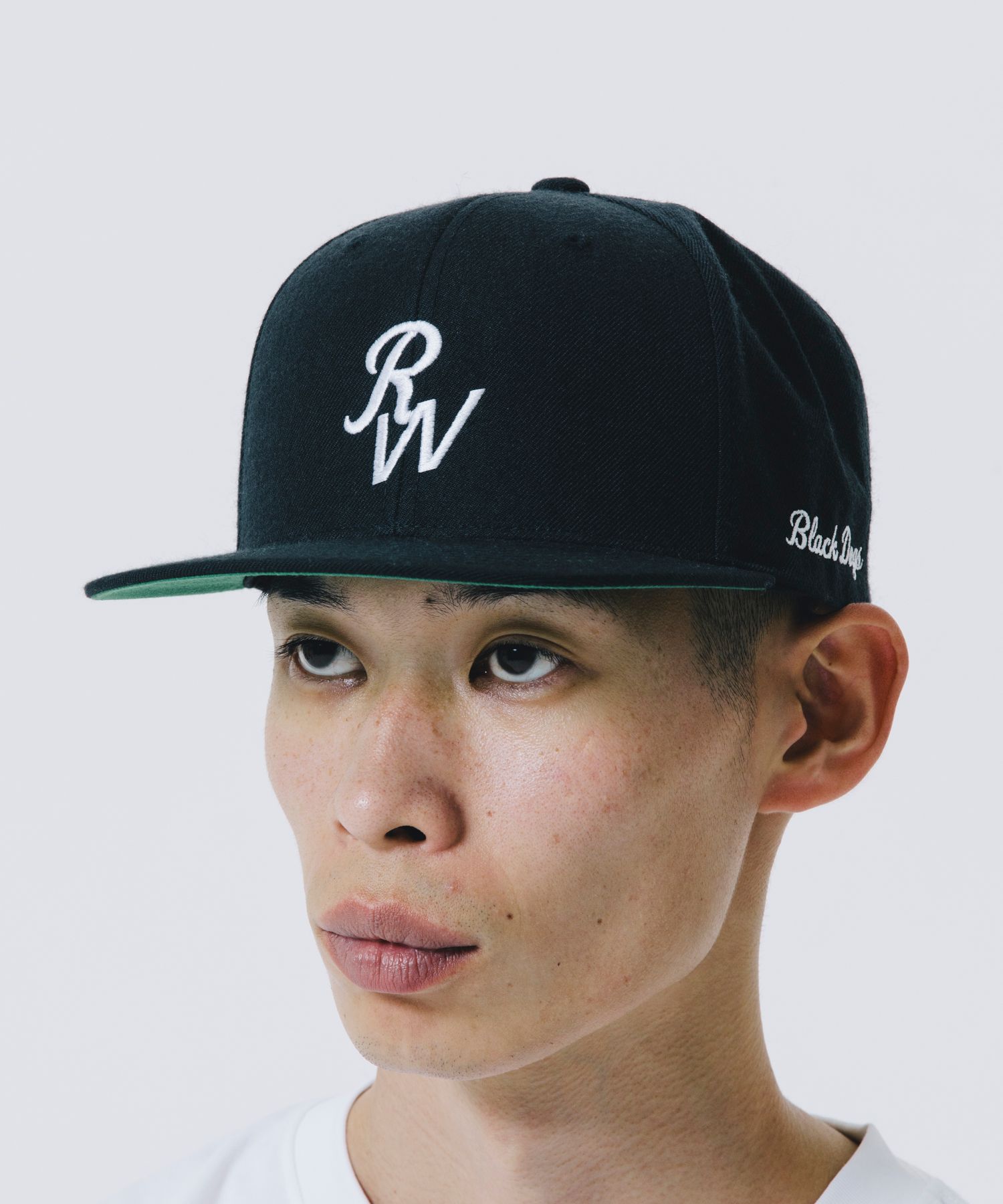 ROTTWEILER - RW CAP (BLACK) / ロゴ刺繍 ベースボールキャップ