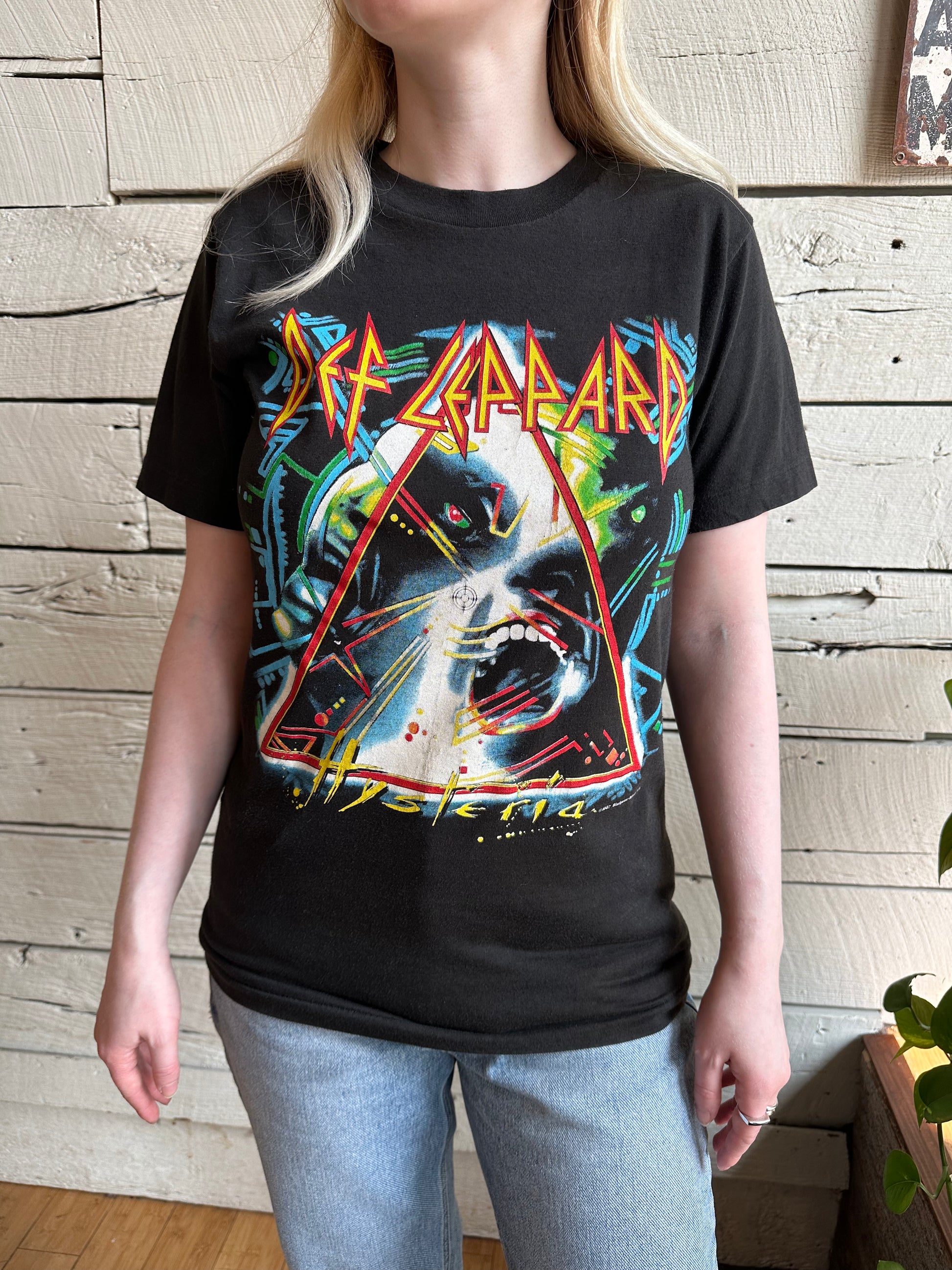 1987 Def Leppard Hysteria Tour t-shirt – Lost and Found Vintage