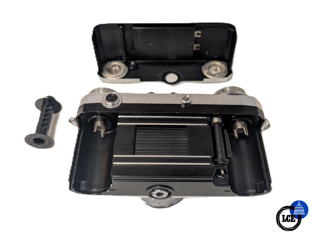 Used Contax IIa with Zeiss Sonnar 50mm F2 - Read Description