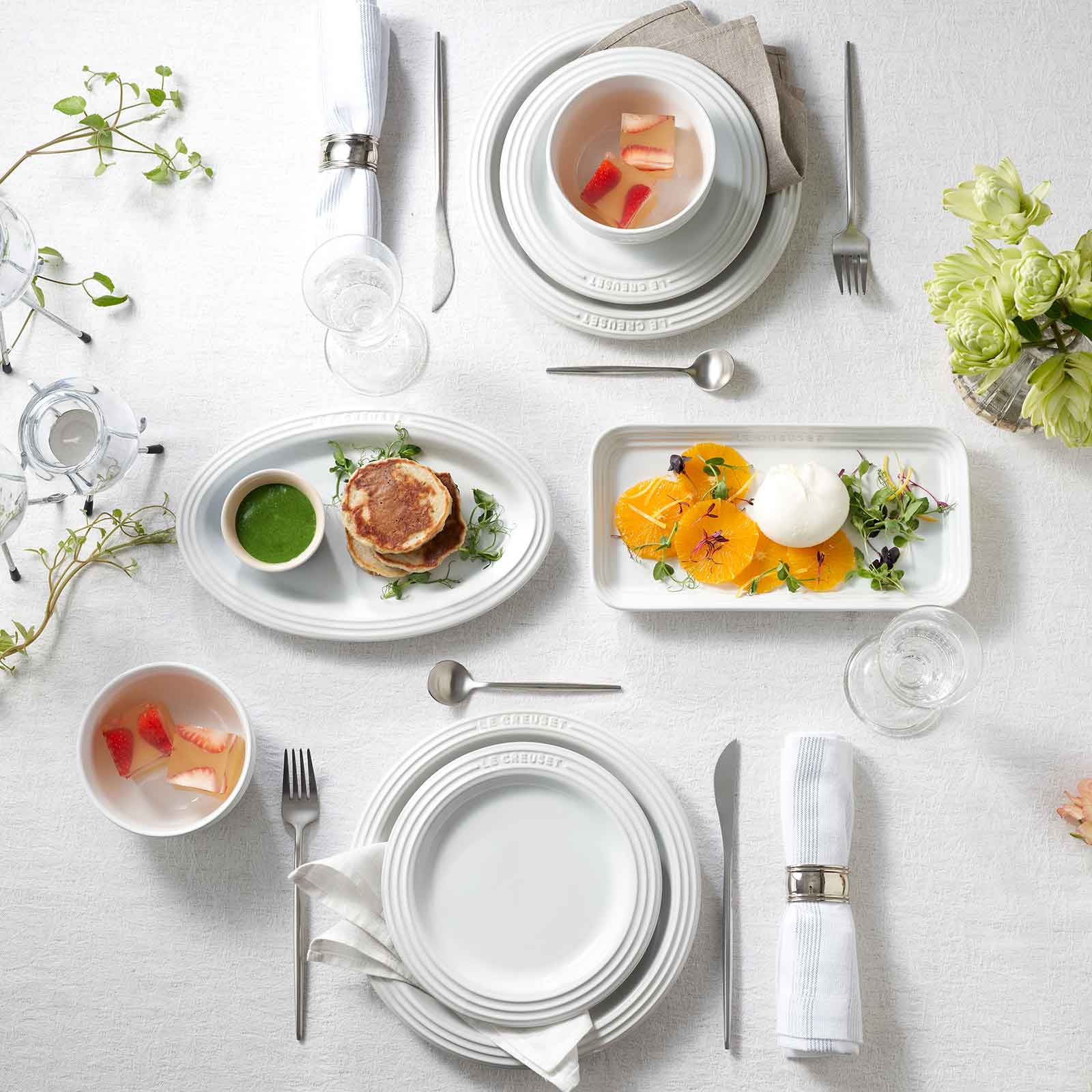 レジェ・オーバル・プレート 25cm ホワイト | プレート・トレイ ｜ル