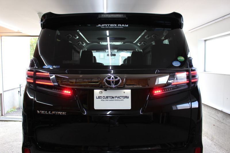 30 ヴェルファイア 前期 純正加工 テールランプ LED Custom Factory