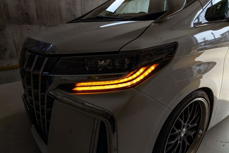 30系アルファード後期 シーケンシャル加工ヘッドライト/テールランプ