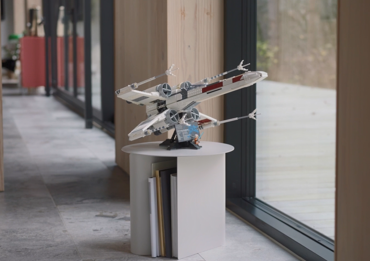 X-Wing Starfighter™ 75355 | Star Wars™ | Buy online at the