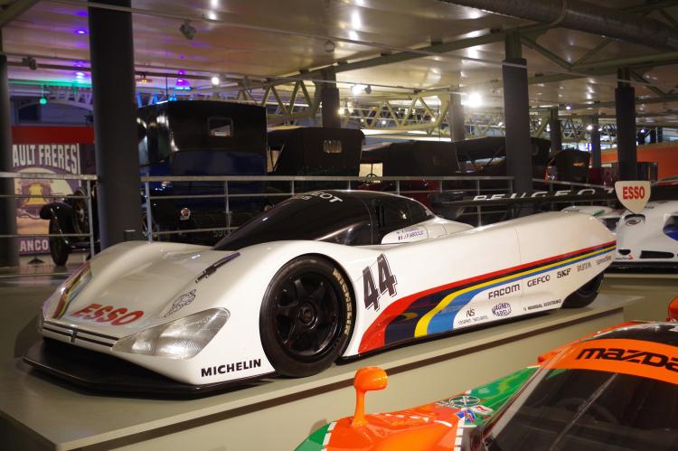 Bringing the Museum to you – The 1990 Peugeot 905 scale model
