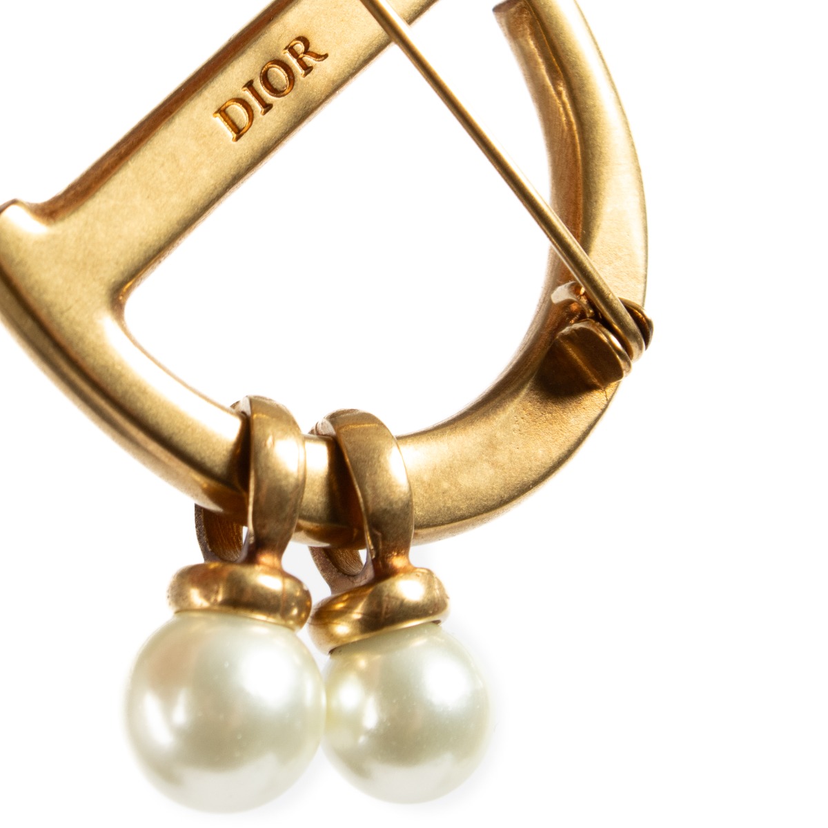 Dior Gold CD Navy Brooch ○ Labellov ○ Buy and Sell Authentic Luxury