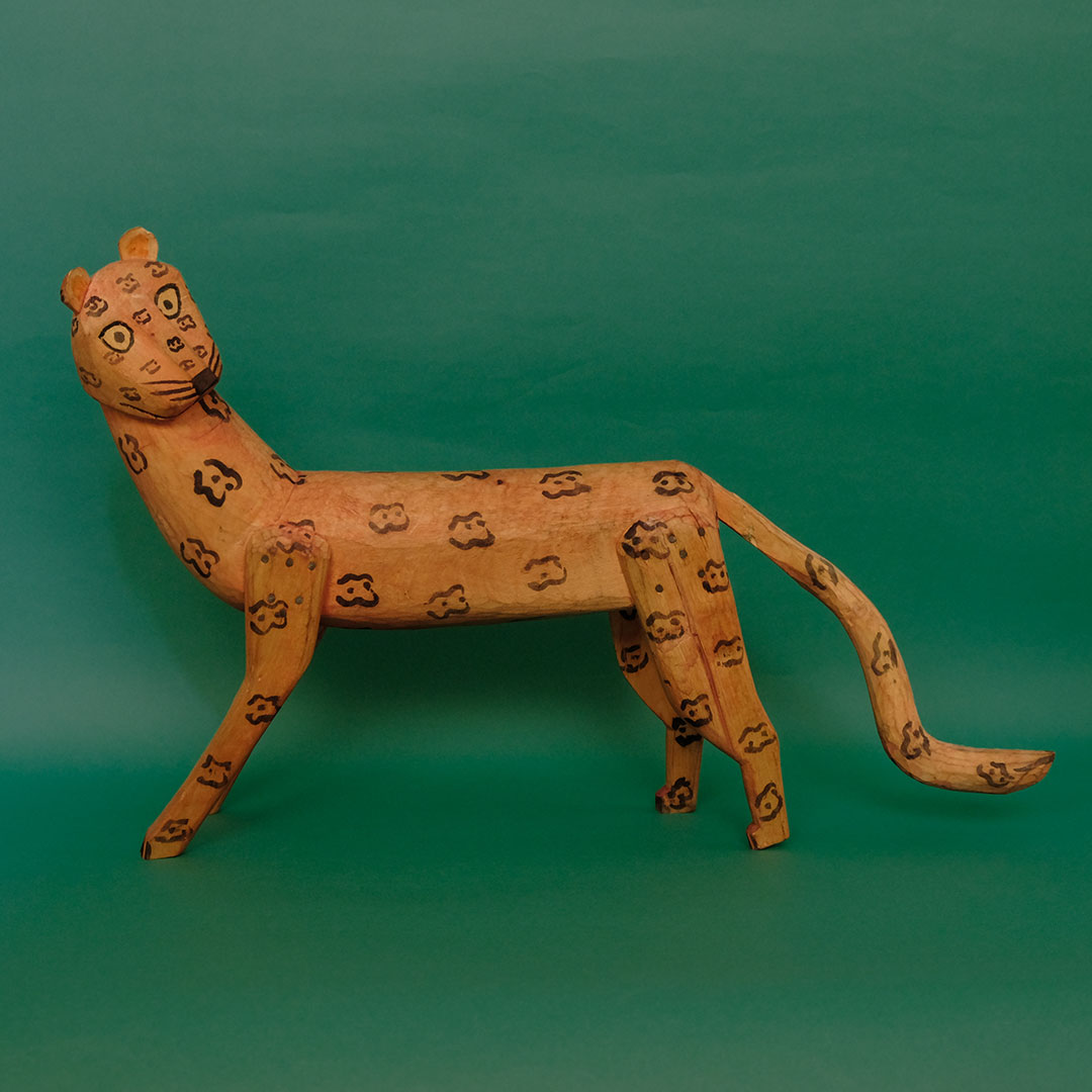 ジャガー（ヴィンテージ オアハカン ウッドカーヴィング）- LABRAVA