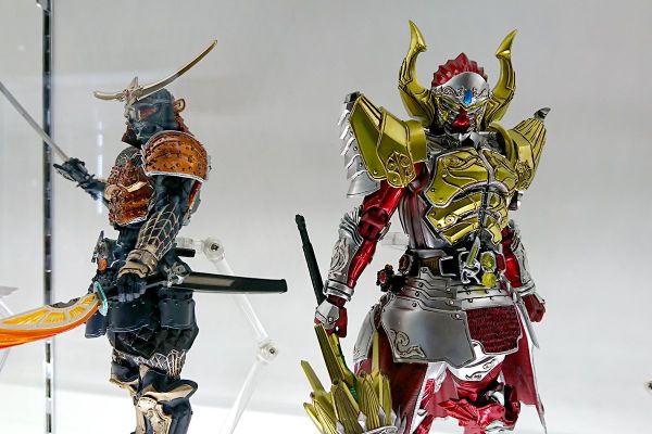 仮面ライダー鎧武『S.I.C. 仮面ライダーバロン バナナアームズ』が発売
