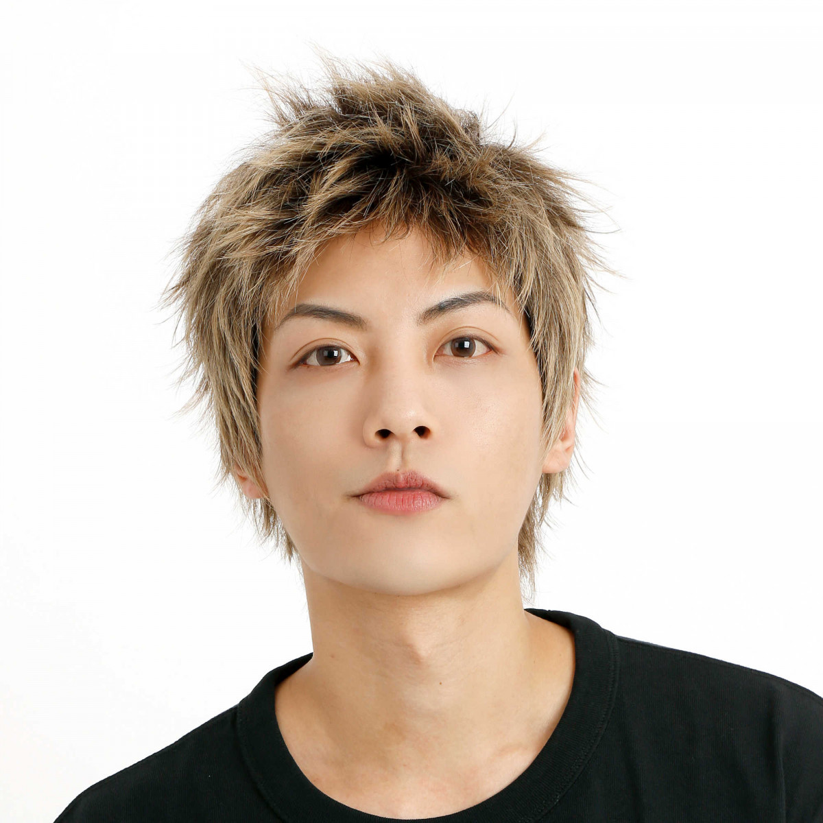 5777] デザインショート (ナチュラルブロンド) ウィッグ