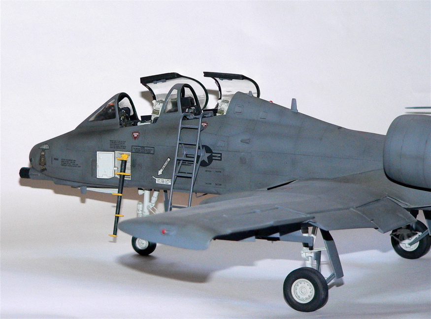 Trumpeter 1/32 N/AW A-10 | Large Scale Planes