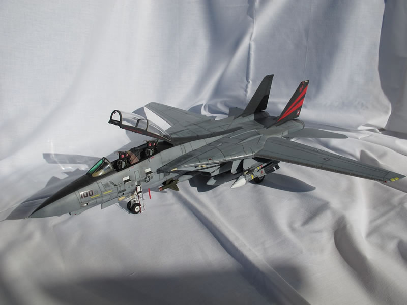 Tamiya 1/32 F-14A Tomcat | Large Scale Planes