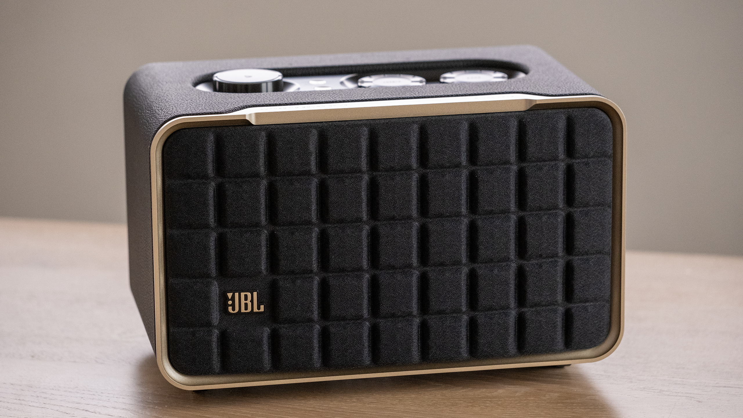 JBL Authentics 200 – Tech Reviews