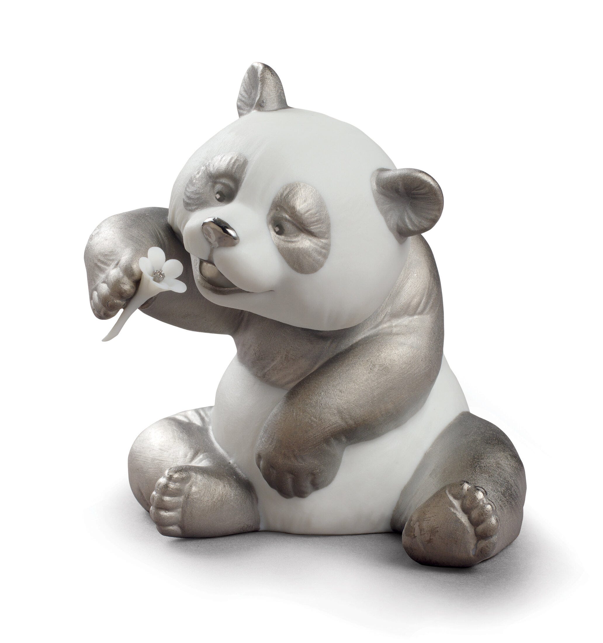 リトル・パンダ III (Re-Deco/Silver) | リヤドロ公式オンライン