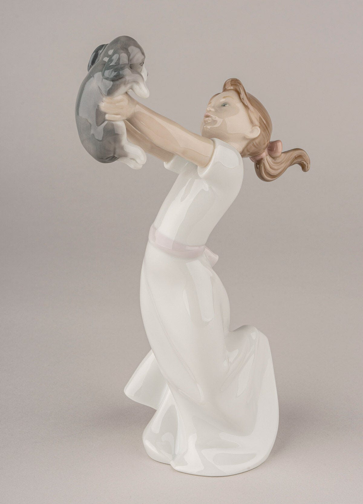 大好きよ! | リヤドロ公式オンライン