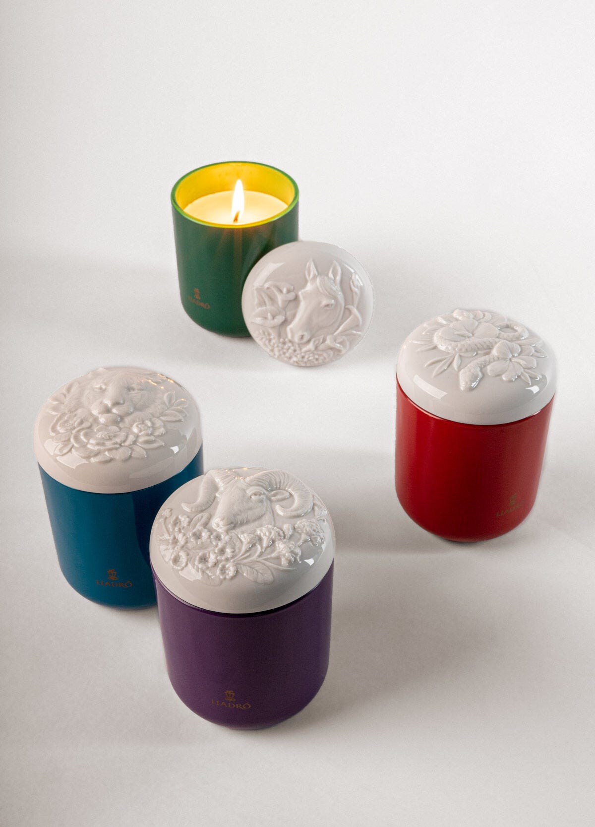 ホース・キャンドル － バレンシアの太陽 | リヤドロ公式オンライン