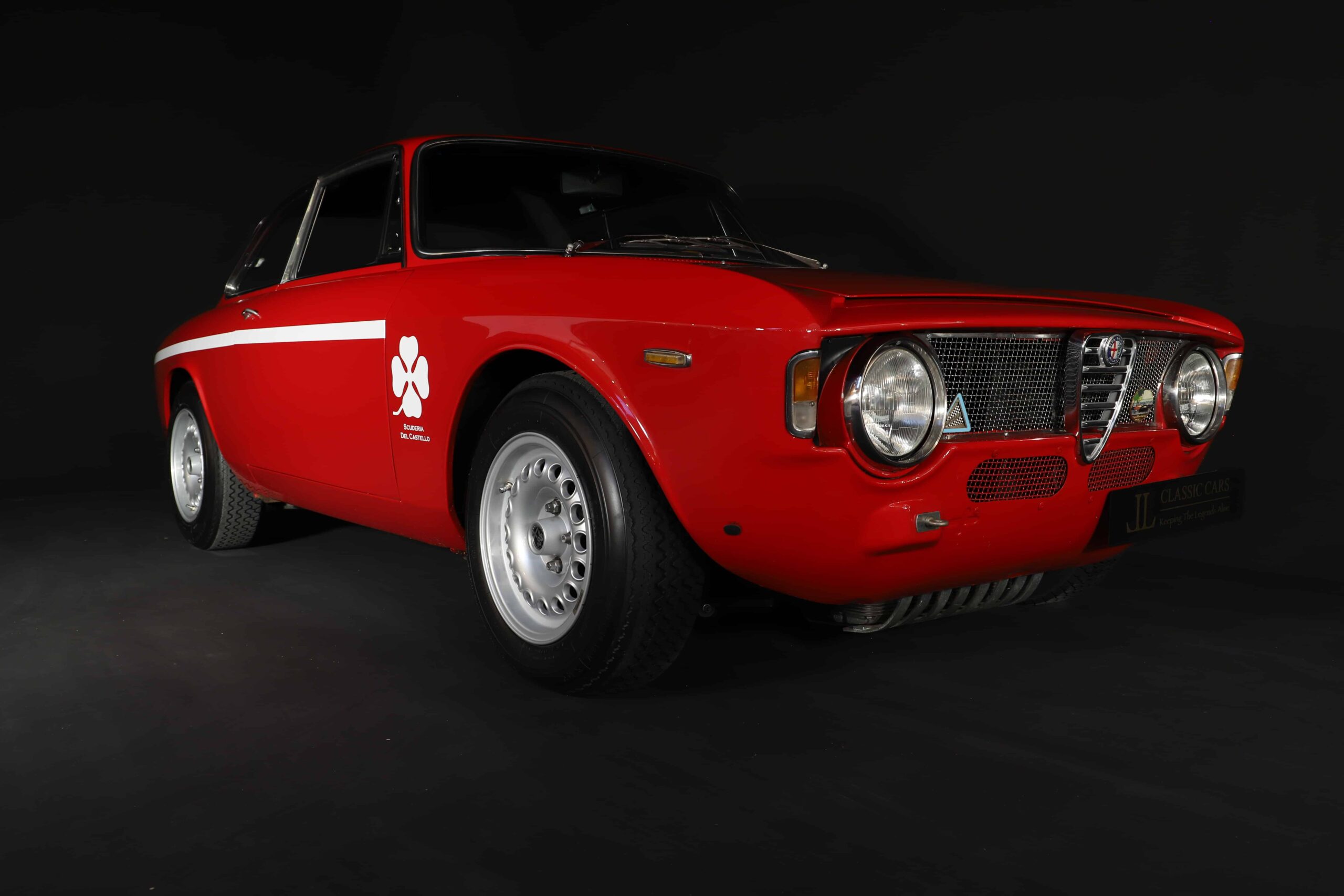 Alfa Romeo Giulia GTA 1300 Junior - LL Classic Cars